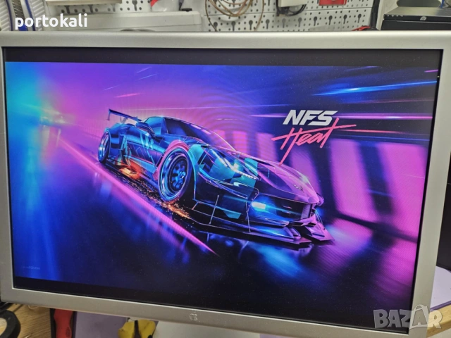 +Гаранция! Монитор Apple Cinema HD Display A1082 23" 1920x1200 WUXGA 16:10, снимка 7 - Монитори - 53391261