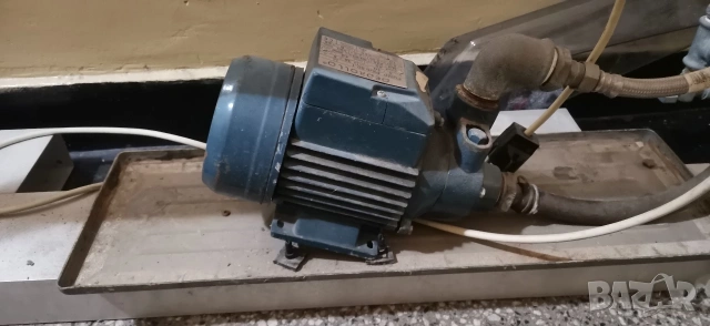 Радиатор + помпа за водно охлаждане за компютър, снимка 2 - Други - 53381027