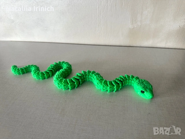 Ключодържател „Змия“ – антистрес аксесоар