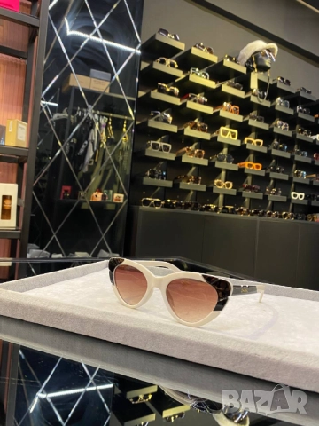 очила с черен обикновен калъф fendi chanel, снимка 3 - Слънчеви и диоптрични очила - 51458267