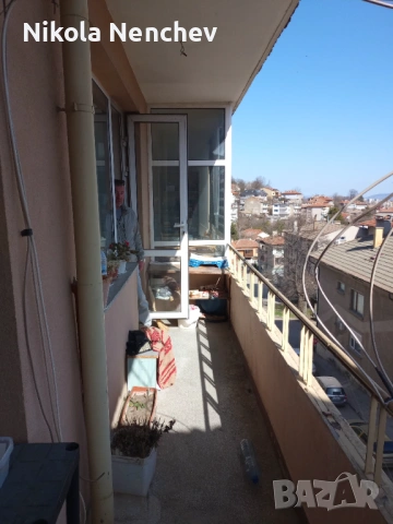 Продавам четиристаен апартамент в центъра на град Шумен , снимка 13 - Апартаменти - 53845012