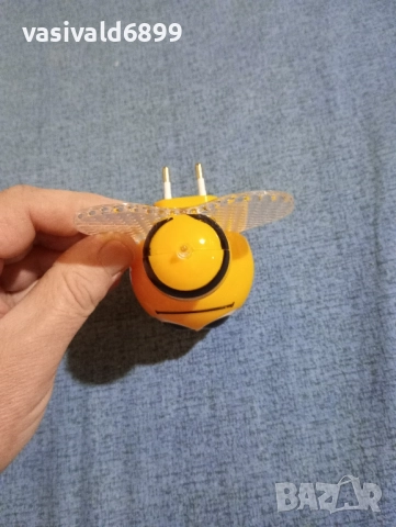 Нощна лампа , снимка 7 - Детски нощни лампи - 52327539