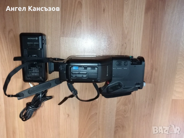 Видео камера hitachi VM-C1E, снимка 4 - Камери - 53272454