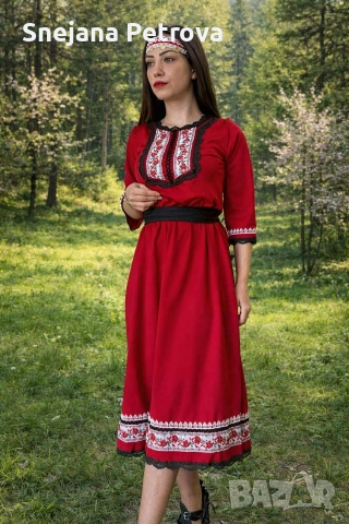 Рокли с фолклорни мотиви , снимка 5 - Рокли - 54107987