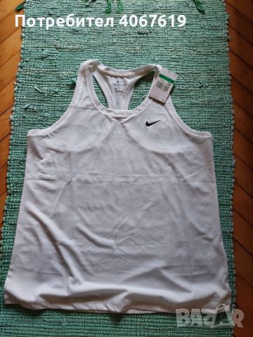 Дамски потник Nike, снимка 1 - Потници - 46211361