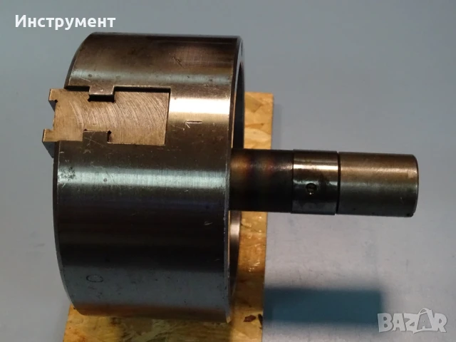 Тричелюстен клинозатегателен патронник 7102-4004 USSR Ф160, снимка 3 - Резервни части за машини - 50827750