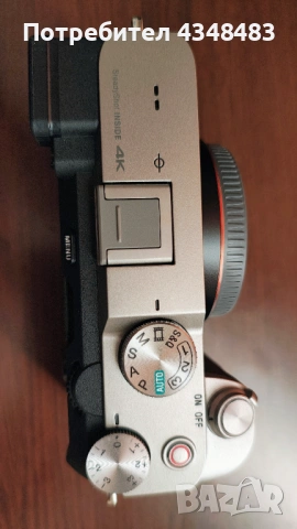 Фотоапарат Sony a7c сребрист, снимка 2 - Фотоапарати - 53531103