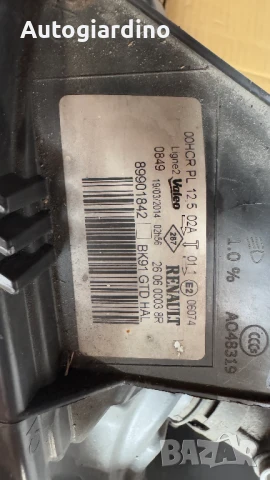 Оригинални Фарове зa Renault Laguna - 89901842 / 260600038R, снимка 2 - Части - 51121151