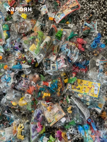 Kinder Surprise играчки колекция от над 400 броя. Цена за всички , снимка 3 - Колекции - 51225696