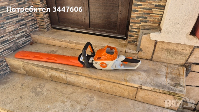 Stihl HSA 100 акумулаторен храсторез 