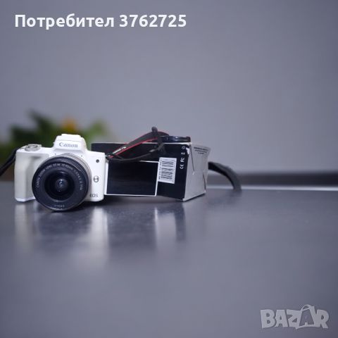 Canon EOS m50 mark ii+ 15-45mm обектив + втора батерия+ светкавица, снимка 1 - Фотоапарати - 45978692