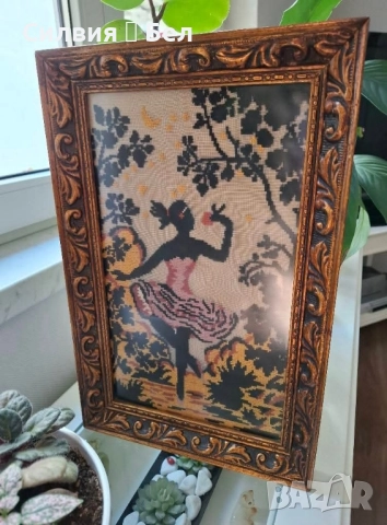 Картина с бродерия 