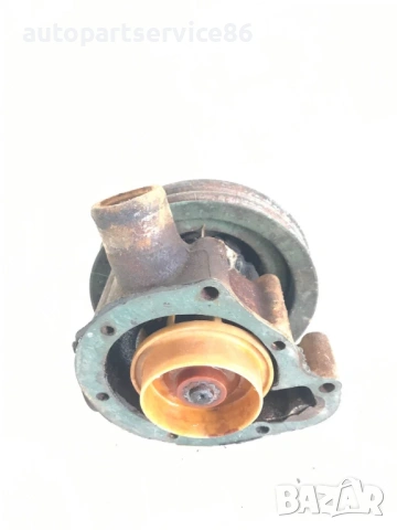 Водна помпа за Mercedes 811 (1987-1995), снимка 2 - Части - 53858061