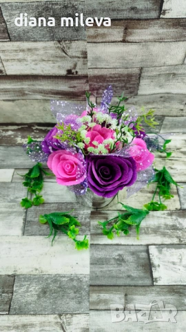 Кашпа с рози от креп хартия!!, снимка 10 - Декорация за дома - 53514968