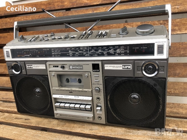 Радиокасетофон Hitachi TRK 8190E, снимка 8 - Радиокасетофони, транзистори - 52788971