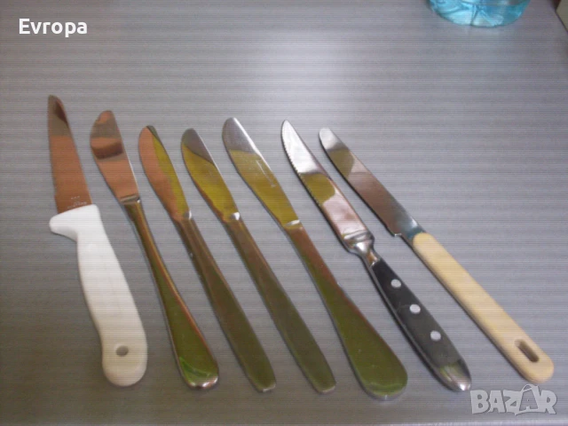 Ножове за мазане на масло и пастет от Германия.