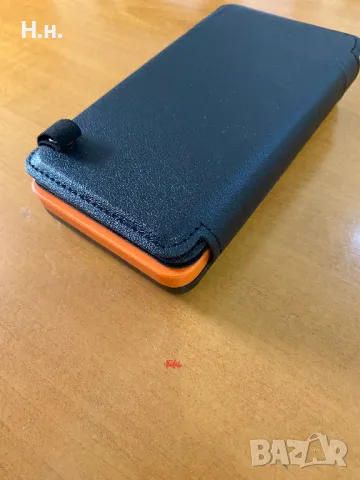 Външна батерия с 4 соларни панела, за таблети, смартфони, снимка 3 - Външни батерии - 49917898