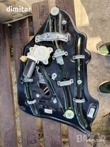 Стъклоповдигачи задни CLK w209, снимка 3 - Части - 53808624