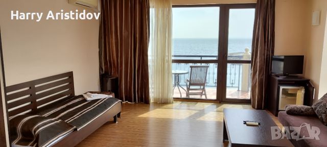 Етажи и студия продава на брега на морето в Поморие, снимка 9 - Aпартаменти - 45078507