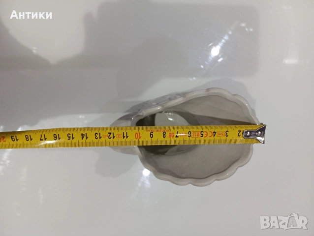 Порцеланов голям лебед стар , снимка 8 - Декорация за дома - 52553032