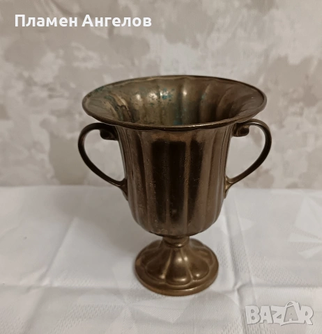 Стилна антикварна ваза от месинг /бронз 12см , снимка 2 - Антикварни и старинни предмети - 53991790
