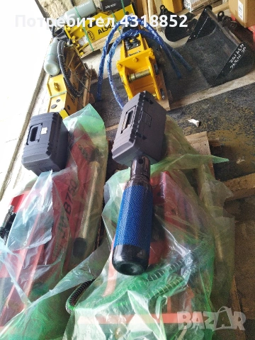 Чисто нови хидравлични чукове внесени от Aнглия 