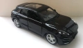 Метална количка Bburago Porsche Macan Мащаб 1:24, снимка 6