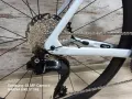 Карбонов шосеен велосипед Trek Emonda SL6 Disc 105 Di2 Aeolus Elite , снимка 8