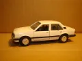 1:43 GAMA OPEL ASCONA КОЛИЧКА ИГРАЧКА МОДЕЛ, снимка 1