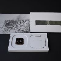 Apple Watch Ultra 49mm Titanium Green Alpine Loop L Гаранционен, снимка 1 - Смарт гривни - 45434688