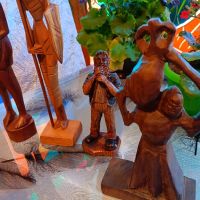 Колекция дървени статуетки, снимка 6 - Антикварни и старинни предмети - 45885384