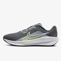 Nike оригинални маратонки, снимка 1 - Маратонки - 46183300