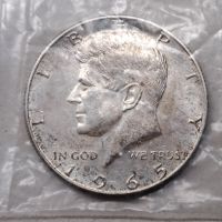 САЩ ½ сребърен Кенеди долар 1965 г., снимка 3 - Нумизматика и бонистика - 45417673