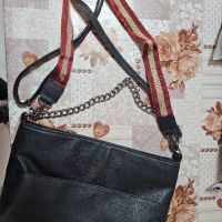 Черна кожена чанта тип торба, снимка 4 - Чанти - 45571166