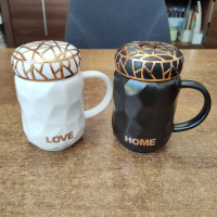 Луксозна чаша с капак "HOME / LOVE", снимка 1 - Арт сувенири - 44938482