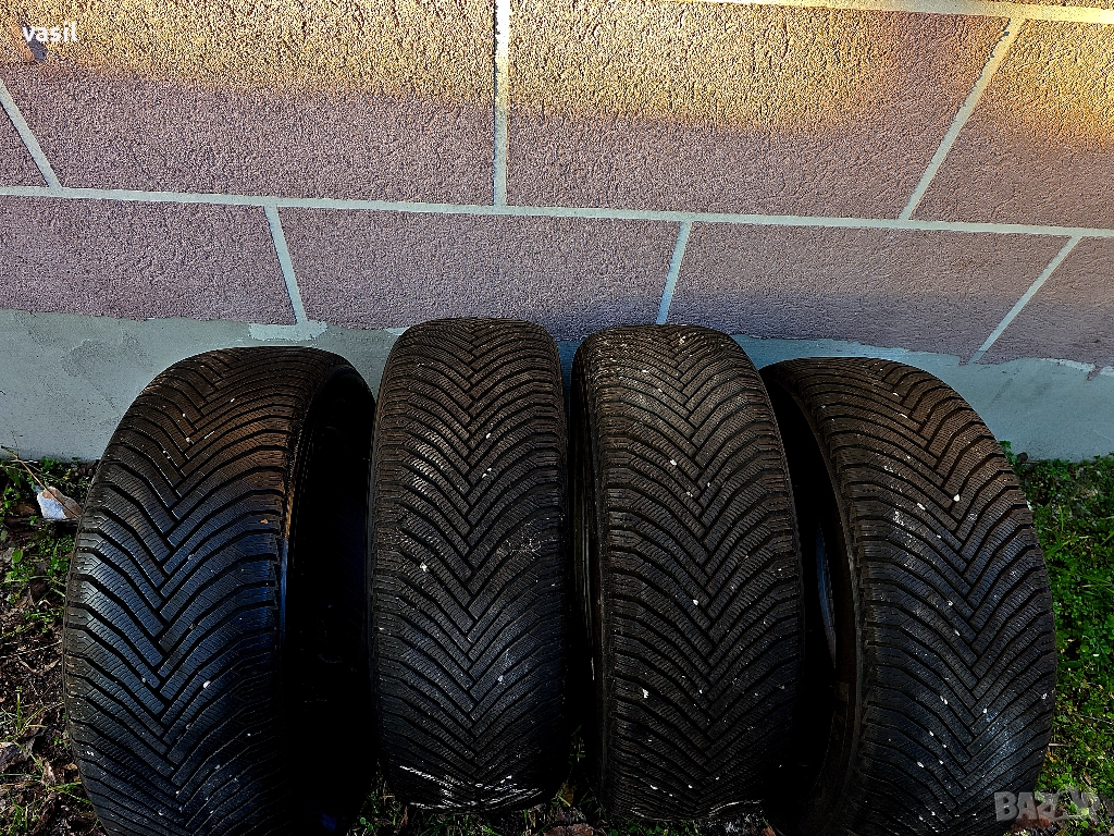 4 бр. Michelin alpine 7 235/55 R19, снимка 1