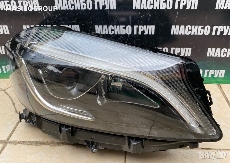 Фар десен фарове за Мерцедес А176 Mercedes A-класа W176 фейс, снимка 1