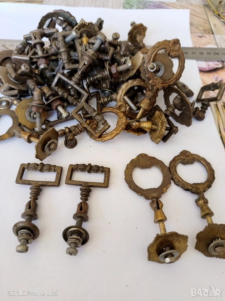 Мебелен обков , снимка 1