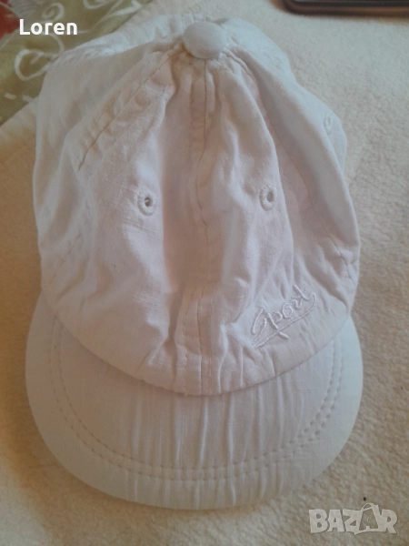 Бяла детска шапка , снимка 1
