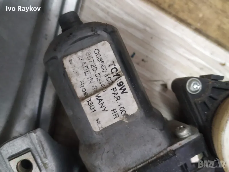 Повдигачи на прозорци 85720-02440. TOYOTA AURIS 2 , снимка 1