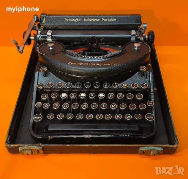 Антична Безшумна Пишеща Машина Remington Noiseless Made in USA Португалска Клавиатура 1931 година !, снимка 1
