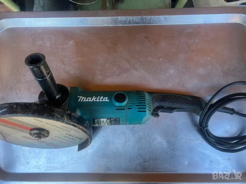 Продавам Ъглошлайф Makita GA9050 / 230 mm, снимка 1