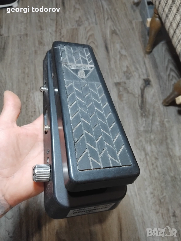 Продавам  ла ефект за китара на behringer, снимка 1