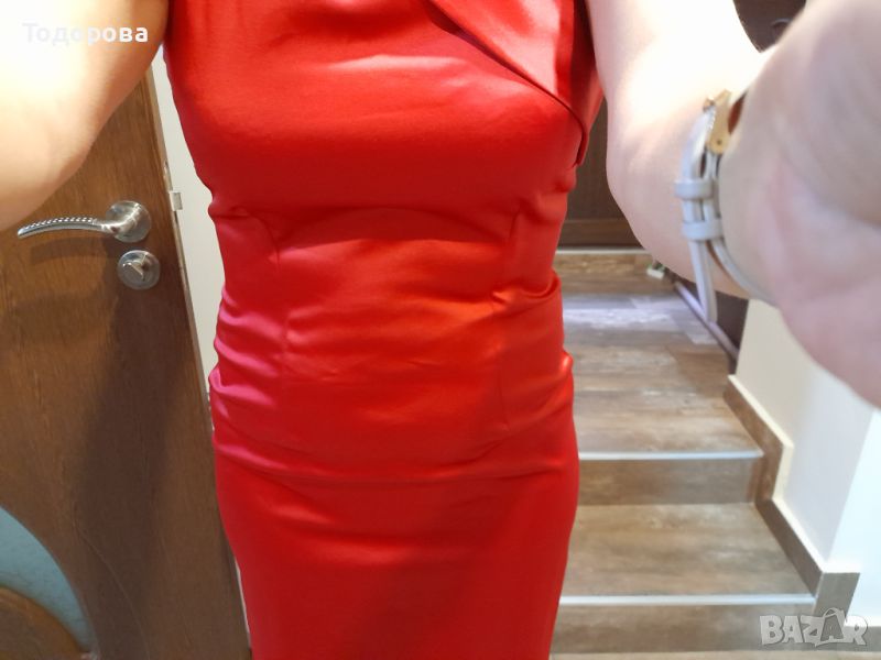 Червена дамска рокля, снимка 1