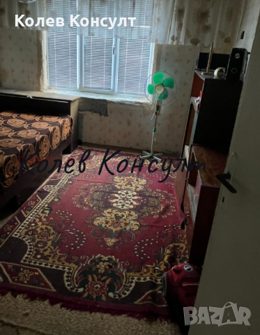 Продавам къща, снимка 3 - Къщи - 44952138