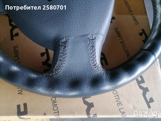 Продавам оригинален кожен мулти волан за Дачия Лоджи 2012-2017г., снимка 9 - Аксесоари и консумативи - 53621138