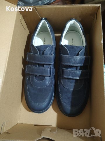 Нови детско-юношески обувки Lasocki, снимка 1 - Детски обувки - 46262792