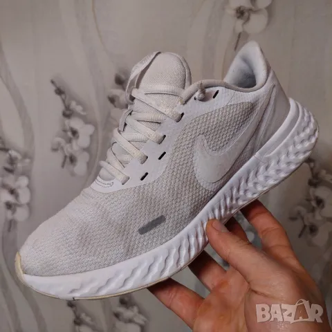 маратонки Nike Revolution 5  номер 42-42,5, снимка 10 - Маратонки - 47584115