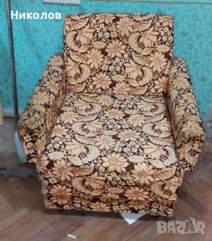 Разтегателен диван и два фотьола, снимка 4 - Дивани и мека мебел - 41495106