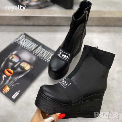 Боти на платформа - черна кожа